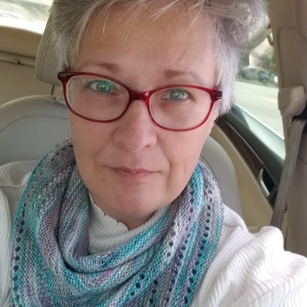 Meet your Posher, Laurie